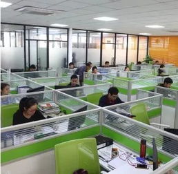 智能智造新體驗(yàn) 樺樺數(shù)控?cái)y手經(jīng)銷(xiāo)商共探國(guó)內(nèi)貿(mào)易代理新篇章